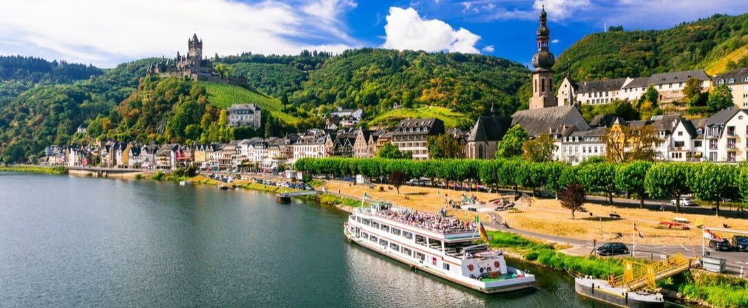 Romantic river cruises over Rhein, Cochem, Germany