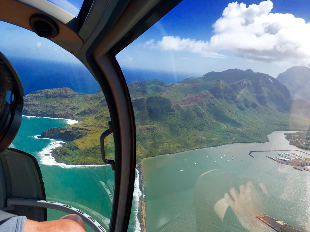 Helicopter ride over Hawaii islands
